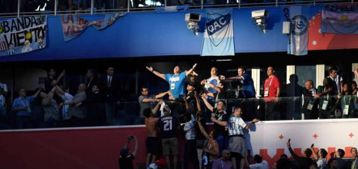 &iquest;Por qu&eacute; Diego Armando Maradona es considerado un Dios?