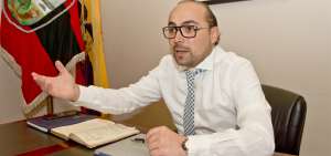 Juan DeHowitt Holgu&iacute;n, gobernador de Tungurahua