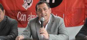 Patricio Zambrano, presidente del Partido Socialista Ecuatoriano. 
