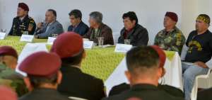 Colectivos de pensionistas y Montep&iacute;o de las Fuerzas Armadas anunciaron su respaldo a Len&iacute;n Moreno.