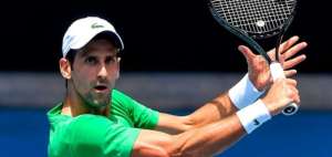 Djokovic inicia la defensa del t&iacute;tulo en el Abierto de Australia