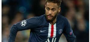 Neymar: "Me quedo en el PSG la pr&oacute;xima temporada"