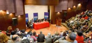 En la Casa de la Cultura Ecuatoriana (CCE), en Quito, se realiza el foro.