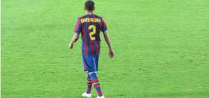 Las razones por las que Dani Alves no vendr&aacute; a la 'Noche Amarilla'