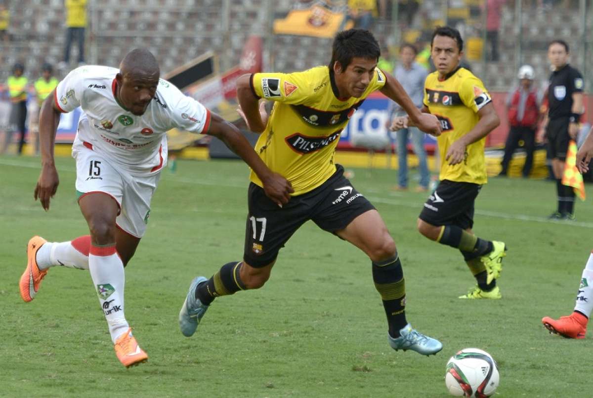 Mushuc Runa corta el invicto de victorias a Barcelona