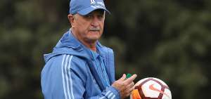 Scolari asumi&oacute; el comando del Palmeiras el 26 de julio pasado cuando el equipo estaba en la sexta plaza de la tabla, luego gan&oacute; el campeonato.