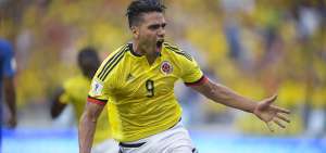 La cabeza de Radamel Falcao puede valer la clasificaci&oacute;n