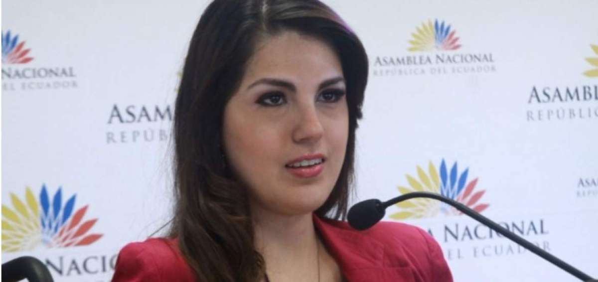 Asamble&iacute;sta Kronfle rechaza pedido de Solines sobre certificado a Moreno