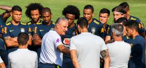 Brasil recupera a Marcelo, Danilo y Douglas para cuartos