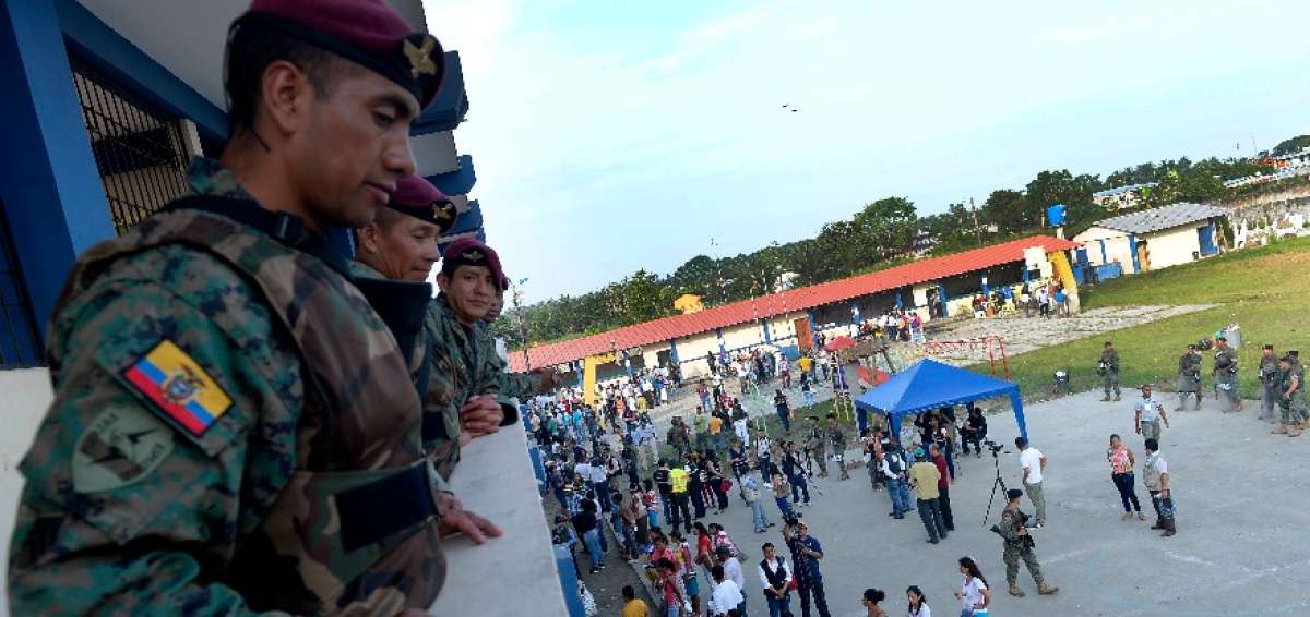 Ministerio de Defensa desmiente reuni&oacute;n del Consejo de Generales del Ej&eacute;rcito