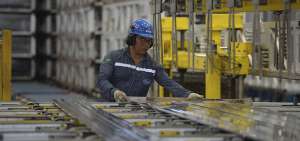 El comercio aporta el 21% del empleo adecuado