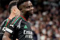 Saka falló un penal y anotó un gol