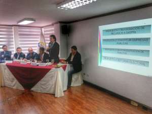 El secretario de Senplades se reuni&oacute; con los representantes de Congope y Conagopare. Foto: Fernando Sandoval/ EL TEL&Eacute;GRAFO