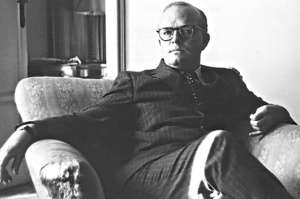 Truman Capote fue un periodista y escritor estadounidense, principalmente conocido por &lsquo;Desayuno en Tiffany&rsquo;s&rsquo; (1958) y su novela &lsquo;A sangre fr&iacute;a&rsquo; (1966). Foto: Internet.