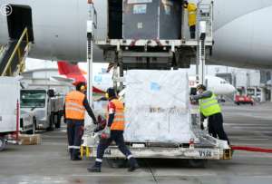 ARCSA asegura que las vacunas suministradas en Ecuador sí están autorizadas