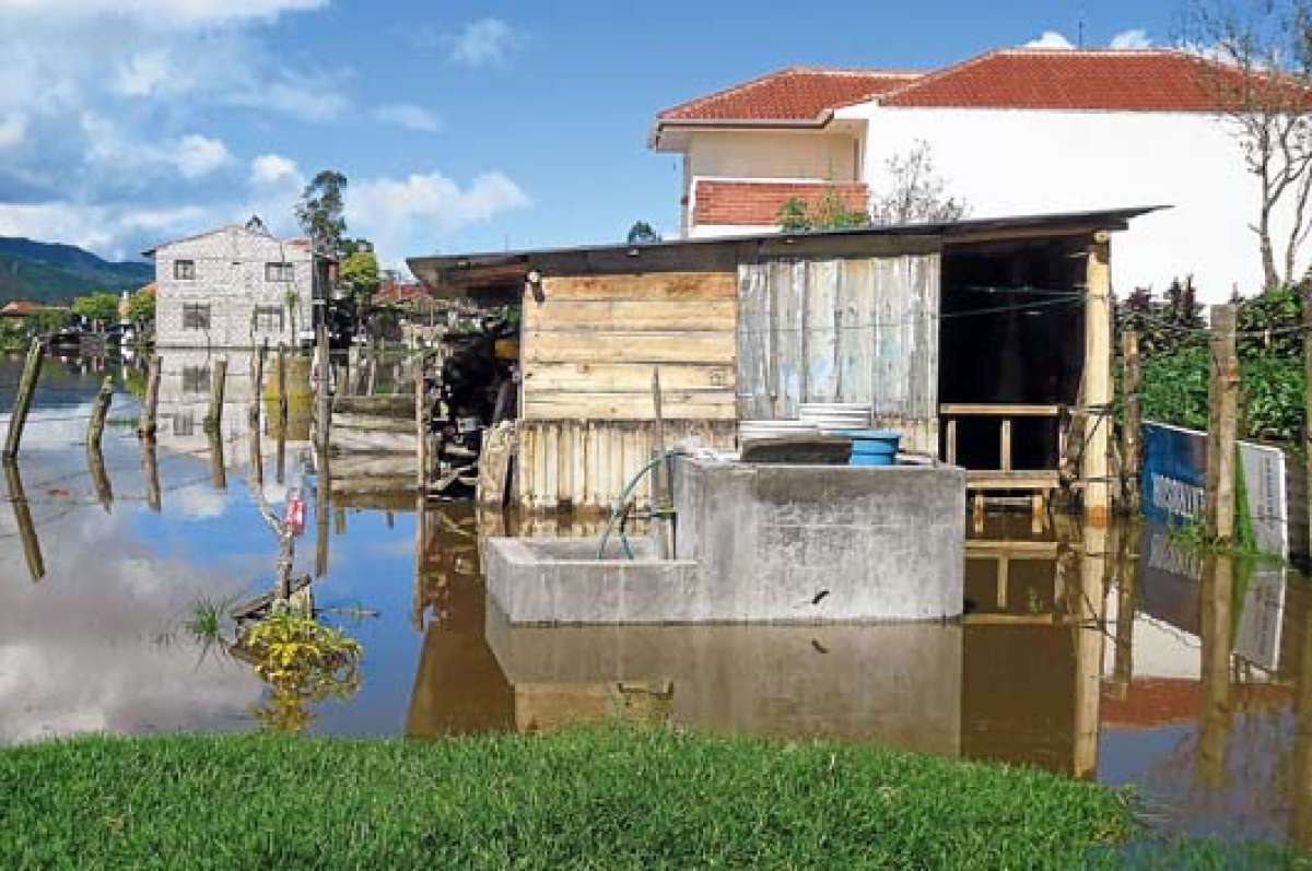 Hasta el momento no se han reportado v&iacute;ctimas por las inundaciones en Tarqui. Foto: Rodrigo Matute / El Tel&eacute;grafo