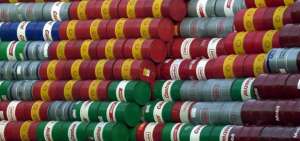 Petr&oacute;leo WTI y del Brent suben m&aacute;s de un d&oacute;lar el precio del barril