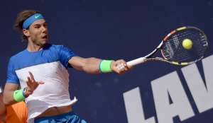 Nadal logr&oacute; dar 2 puntos decisivos para mantener a Espa&ntilde;a en la categor&iacute;a.