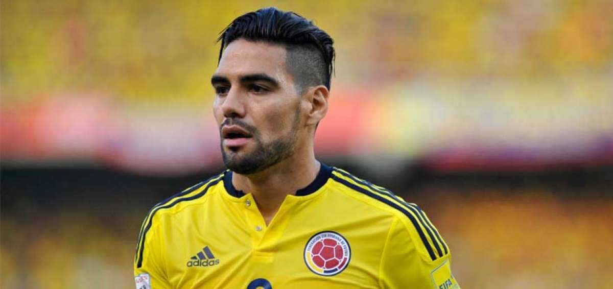 Colombia, con Falcao en ataque, recibe a Chile
