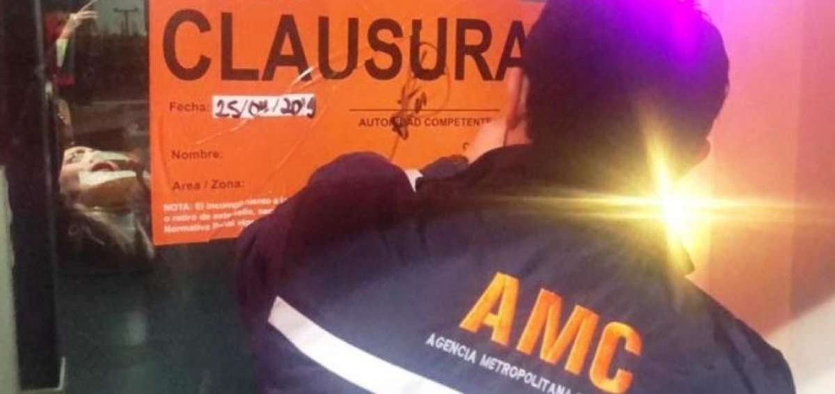 Agentes clausuraron tras la respectiva notificaci&oacute;n. 