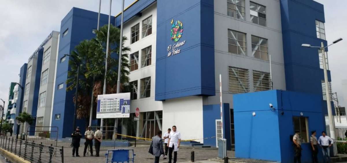 La UVC Modelo de Guayaquil fue reinaugurada. 