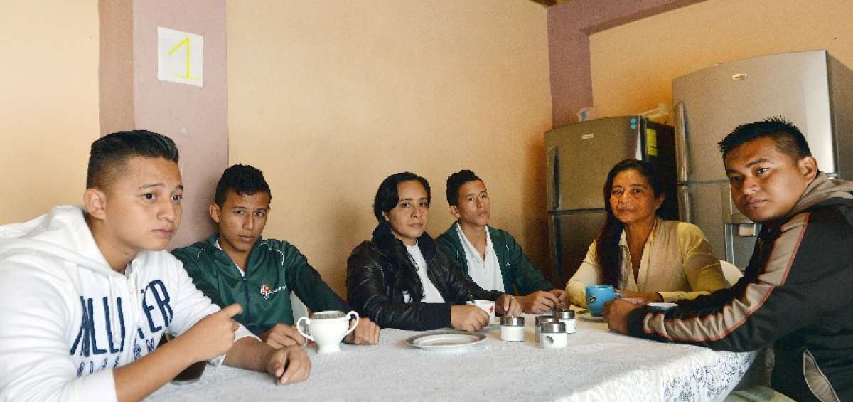 Tres de los 18 miembros de las familias Crespo-Mantilla, Mantilla-Mu&ntilde;oz y Molina-Mu&ntilde;oz sufren depresi&oacute;n.