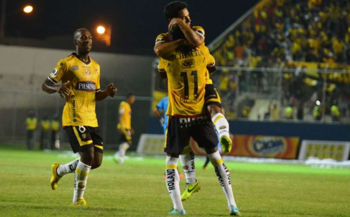 Oyola se queda en Guayaquil y no jugar&aacute; la Sudamericana