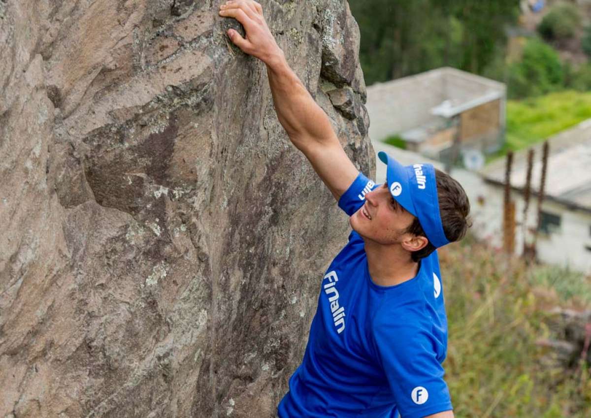 Roberto Morales es uno de los integrantes del equipo. Al momento se entrena en Zumbahua, provincia de Cotopaxi, con miras a una expedici&oacute;n en el continente europeo en los pr&oacute;ximos meses. Foto: Fernando Sandoval / El Tel&eacute;grafo