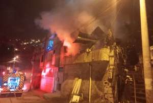 Un incendio en una bodega de El Condado, norte de Quito, ocurri&oacute; en la madrugada de este mi&eacute;rcoles.