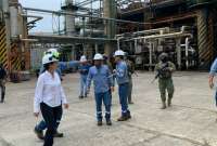La Refinería Esmeraldas presenta afectaciones en algunas de sus unidades, según el Ministerio de Energía.