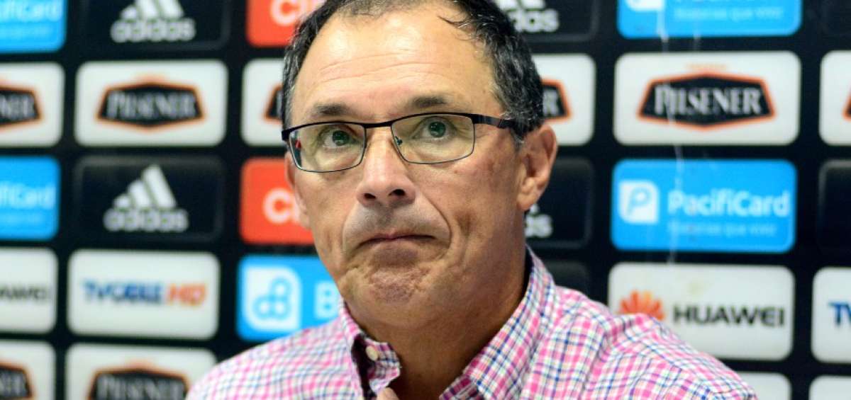 Emelec recibe a Universitario con una ventaja de tres goles