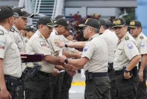 En Guayaquil, la mañana de este, 15 de noviembre de 2023. se condecoraron a policías que se han destacados en sus funciones. 