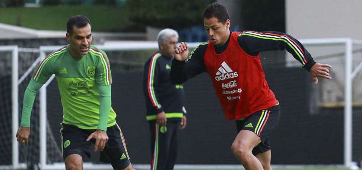 'Chicharito' jugar&aacute; para el West Ham United