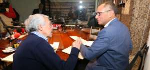 Diego Oquendo (i) entrevist&oacute; esta ma&ntilde;ana al vicepresidente Jorge Glas. 