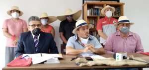 Campesinos presentan demanda contra las medidas econ&oacute;micas anunciadas por el Ejecutivo