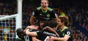 Chelsea, cerca del t&iacute;tulo de la Premier tras vencer al Everton de Enner