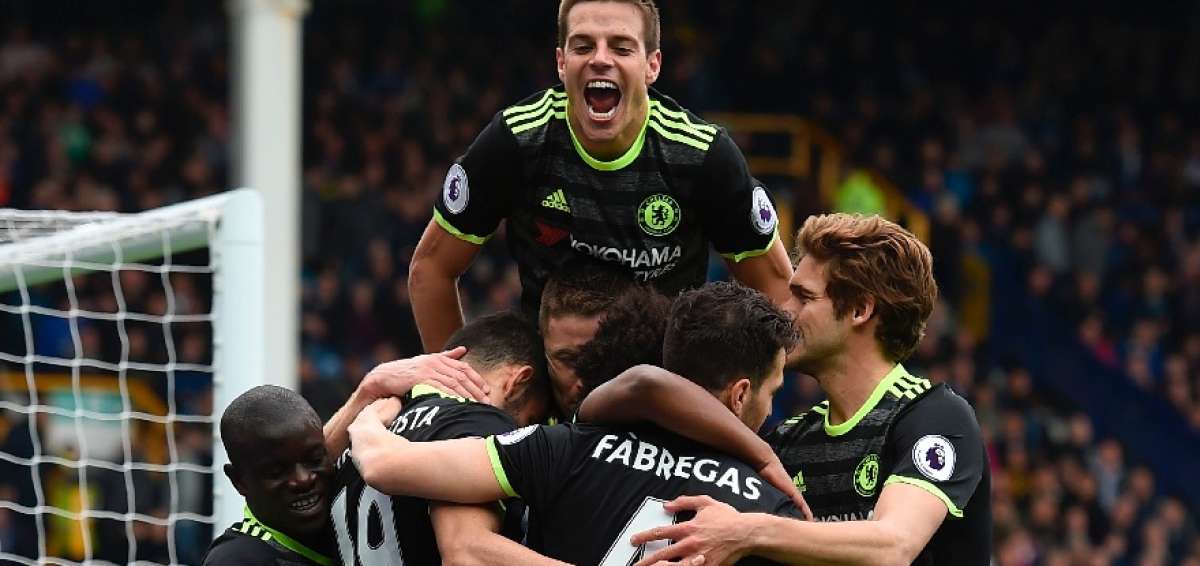 Chelsea, cerca del t&iacute;tulo de la Premier tras vencer al Everton de Enner