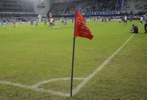 Emelec jugará solo con hinchada local ante Liga de Quito