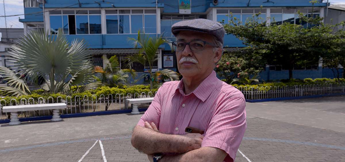 Crist&oacute;bal Yacelga, exrector de la Unidad Educativa.