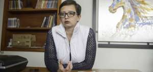 Sandra Araya, editora y escritora.