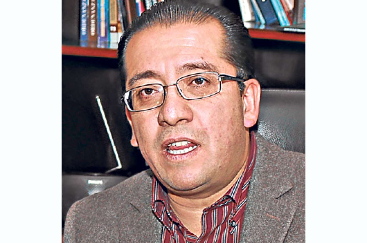 Lizandro Mart&iacute;nez, fiscal de Azuay.