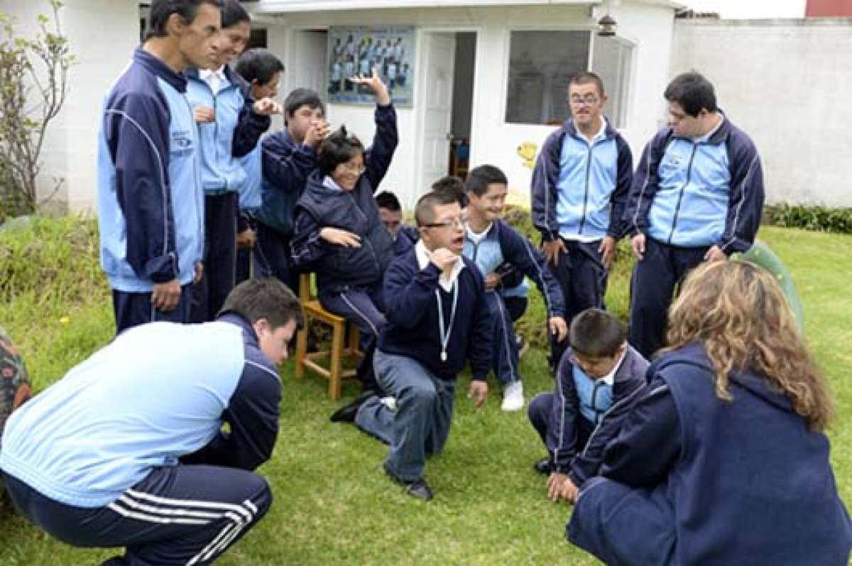 Los alumnos tienen clases con 3 docentes especializados. Los horarios son desde las 08:30 hasta las 13:00, de lunes a viernes. FOTO: MIGUEL JIM&Eacute;NEZ