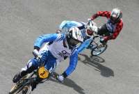 Alfredo campo clasificó a la final del Mundial de BMX