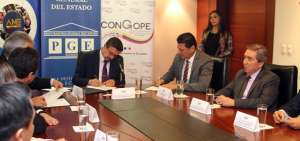 AME, Procuradur&iacute;a y Congope firmaron convenio para fortalecer sus competencias