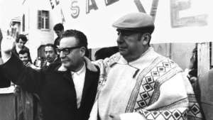 Salvador Allende y Pablo Neruda.  Campa&ntilde;a presidencial 1970 