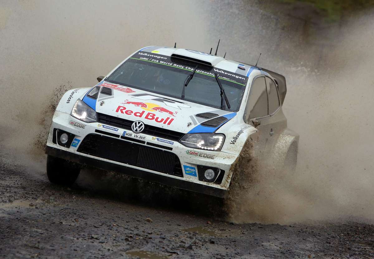Ogier mantiene su hegemon&iacute; en el mundial de rally, del cu&aacute;l ya es matem&aacute;ticamente campe&oacute;n. Foto: AFP