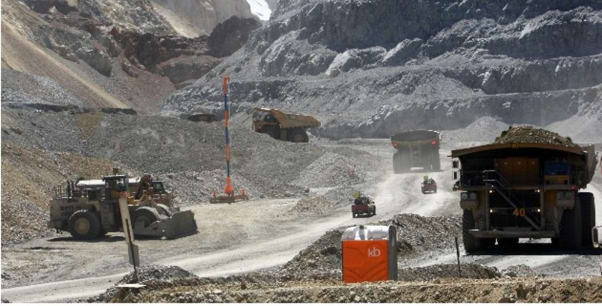 Medidas dr&aacute;sticas de grandes empresas mineras ante ca&iacute;da de precios