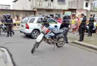 Policía investiga asesinato de uno de sus miembros en Guayaquil