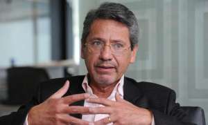 Ra&uacute;l Vallejo, escritor ecuatoriano. Foto: El Tel&eacute;grafo