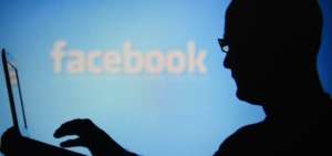 La red social cofundada por Mark Zuckerberg es objeto de especial escrutinio despu&eacute;s de que se revelara que fue usada desde dentro y fuera de EE.UU. en la campa&ntilde;a presidencial de 2016 para difundir noticias falsas.